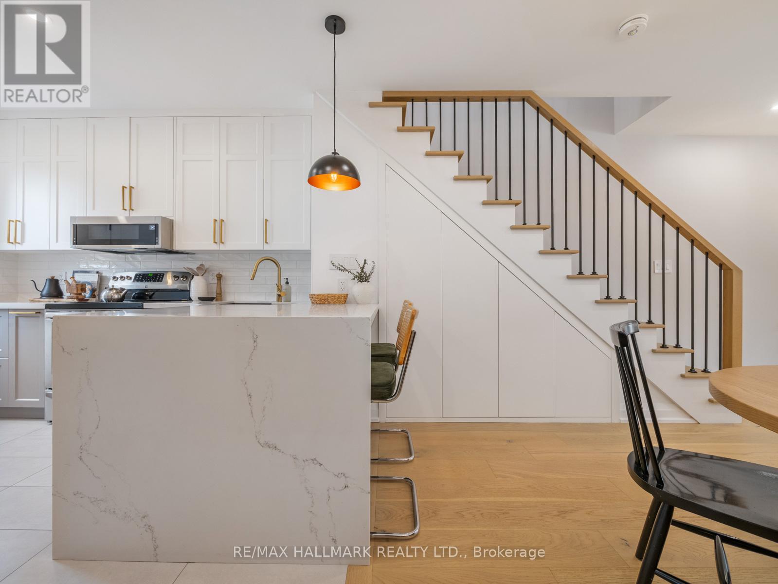 116 Coleman Avenue, Toronto, Ontario  M4C 1R1 - Photo 15 - E12940120