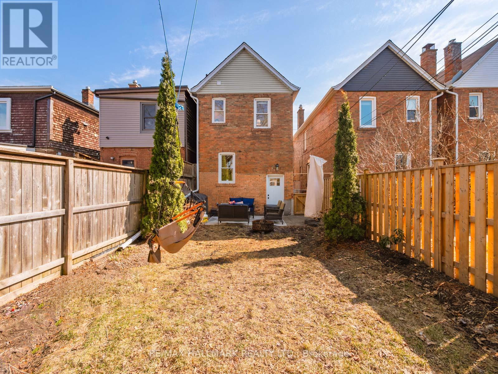 116 Coleman Avenue, Toronto, Ontario  M4C 1R1 - Photo 33 - E12940120