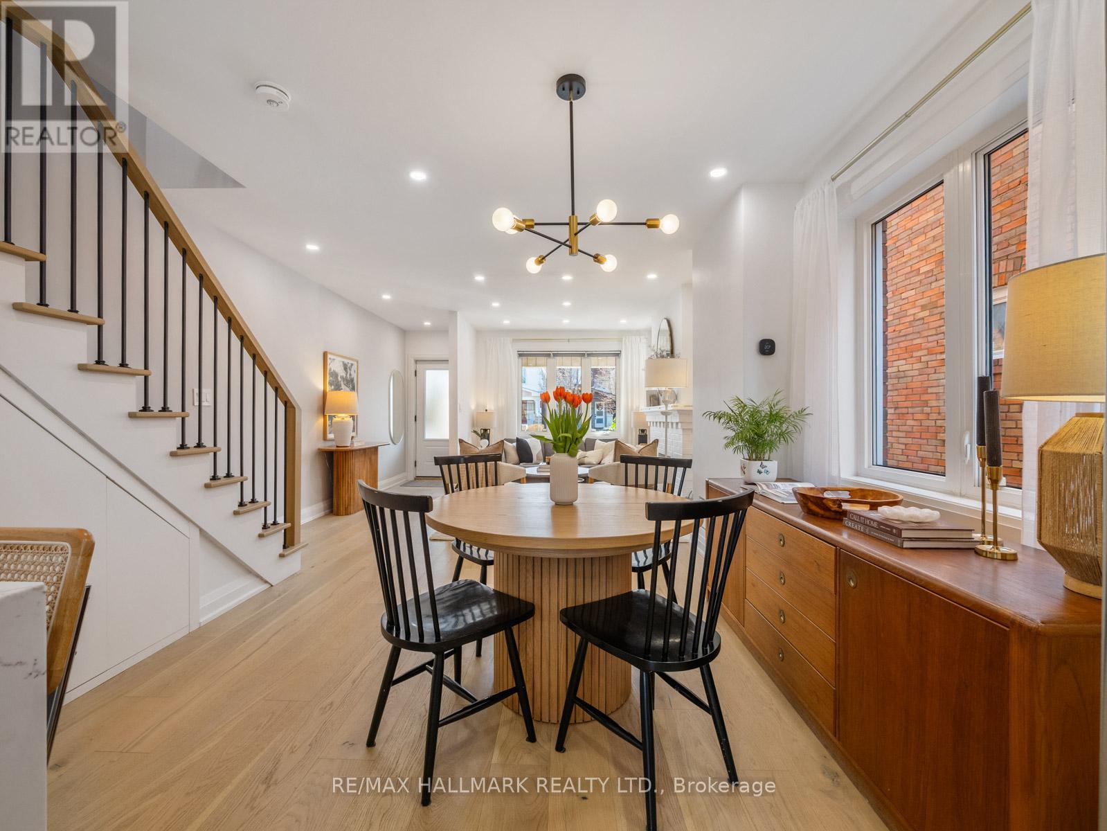 116 Coleman Avenue, Toronto, Ontario  M4C 1R1 - Photo 9 - E12940120