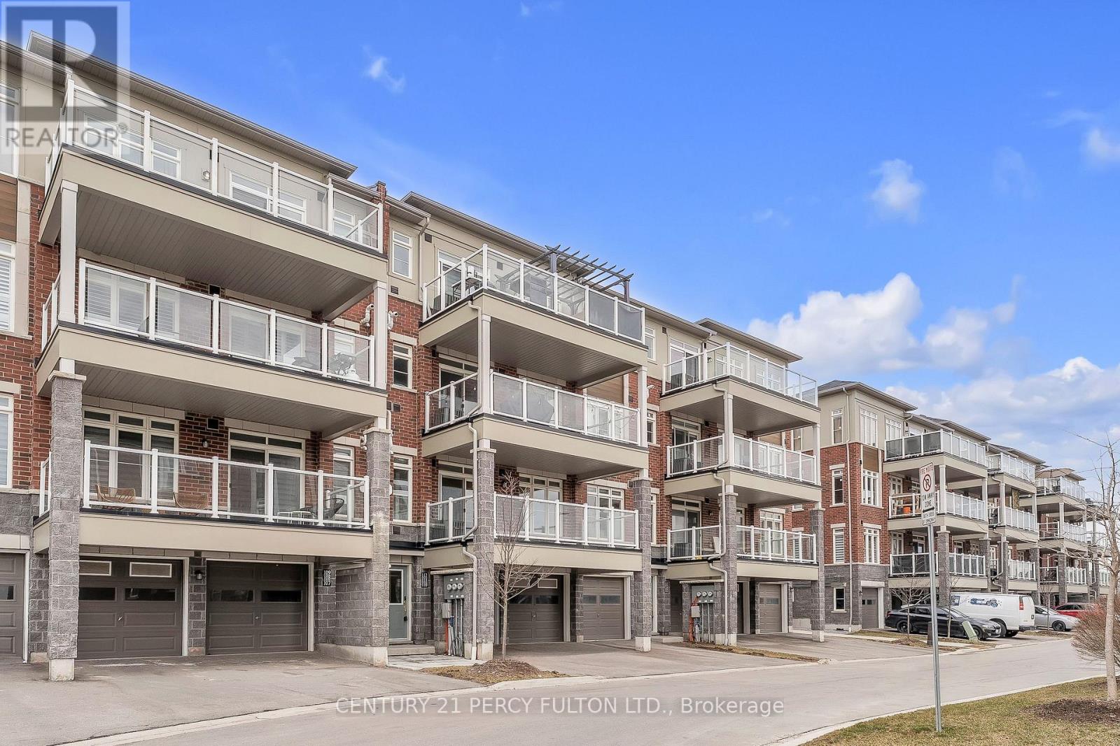 2540 William Jackson Drive, Pickering, Ontario  L1X 0E4 - Photo 6 - E12940128