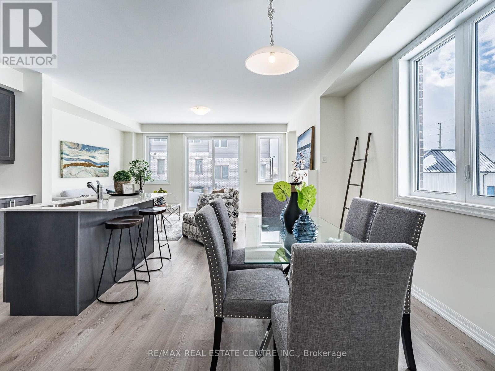 553 Ted Marks Drive, Oshawa, Ontario  L1L 0X3 - Photo 10 - E12940150