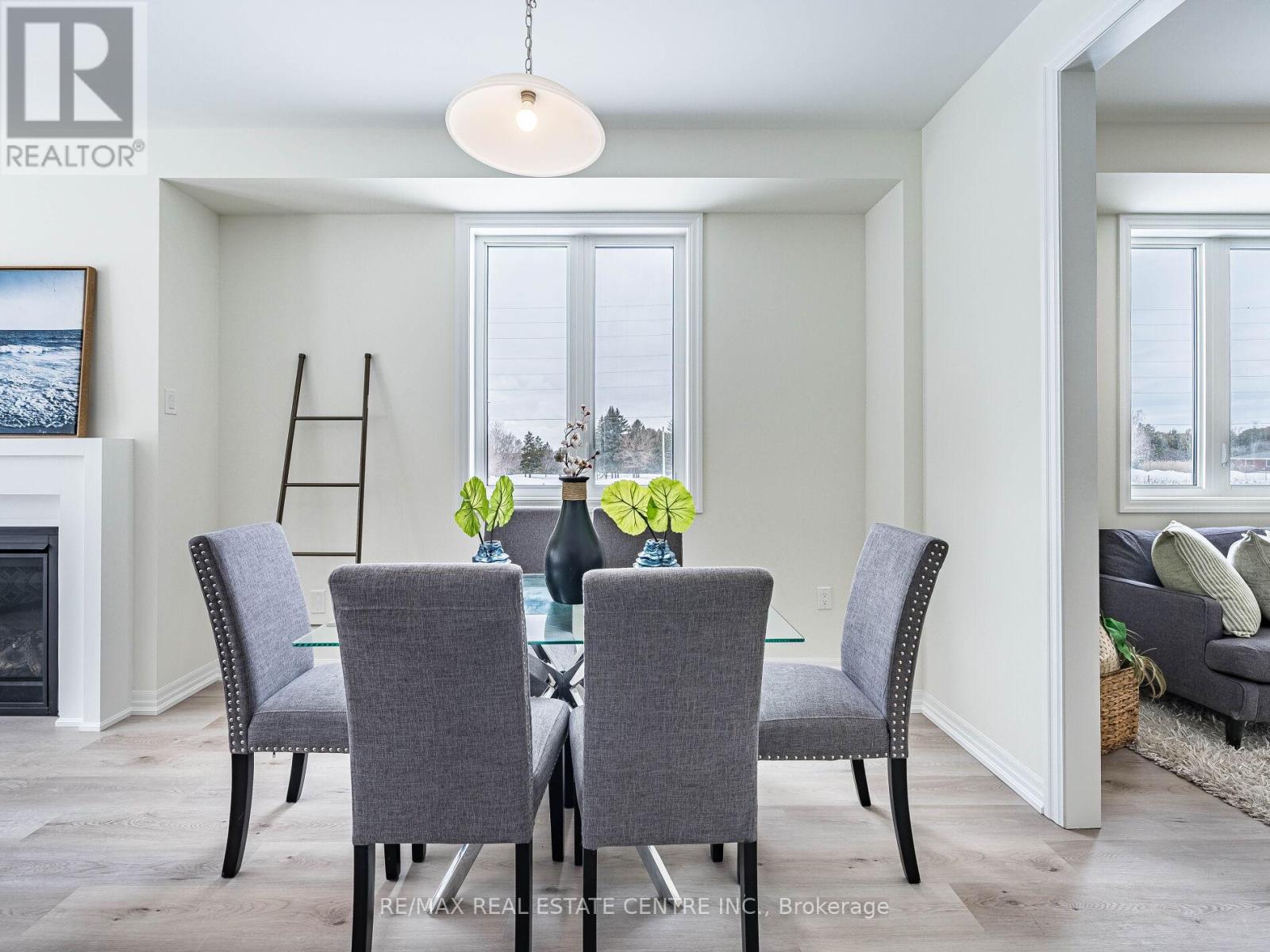 553 Ted Marks Drive, Oshawa, Ontario  L1L 0X3 - Photo 11 - E12940150