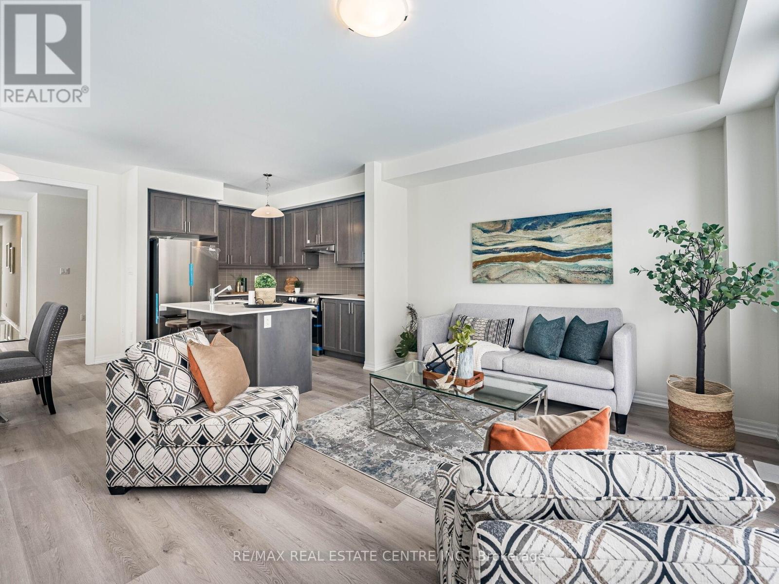 553 Ted Marks Drive, Oshawa, Ontario  L1L 0X3 - Photo 15 - E12940150