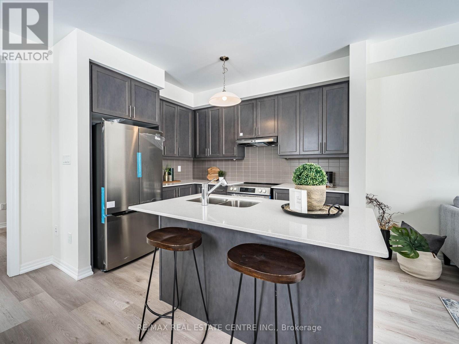 553 Ted Marks Drive, Oshawa, Ontario  L1L 0X3 - Photo 20 - E12940150