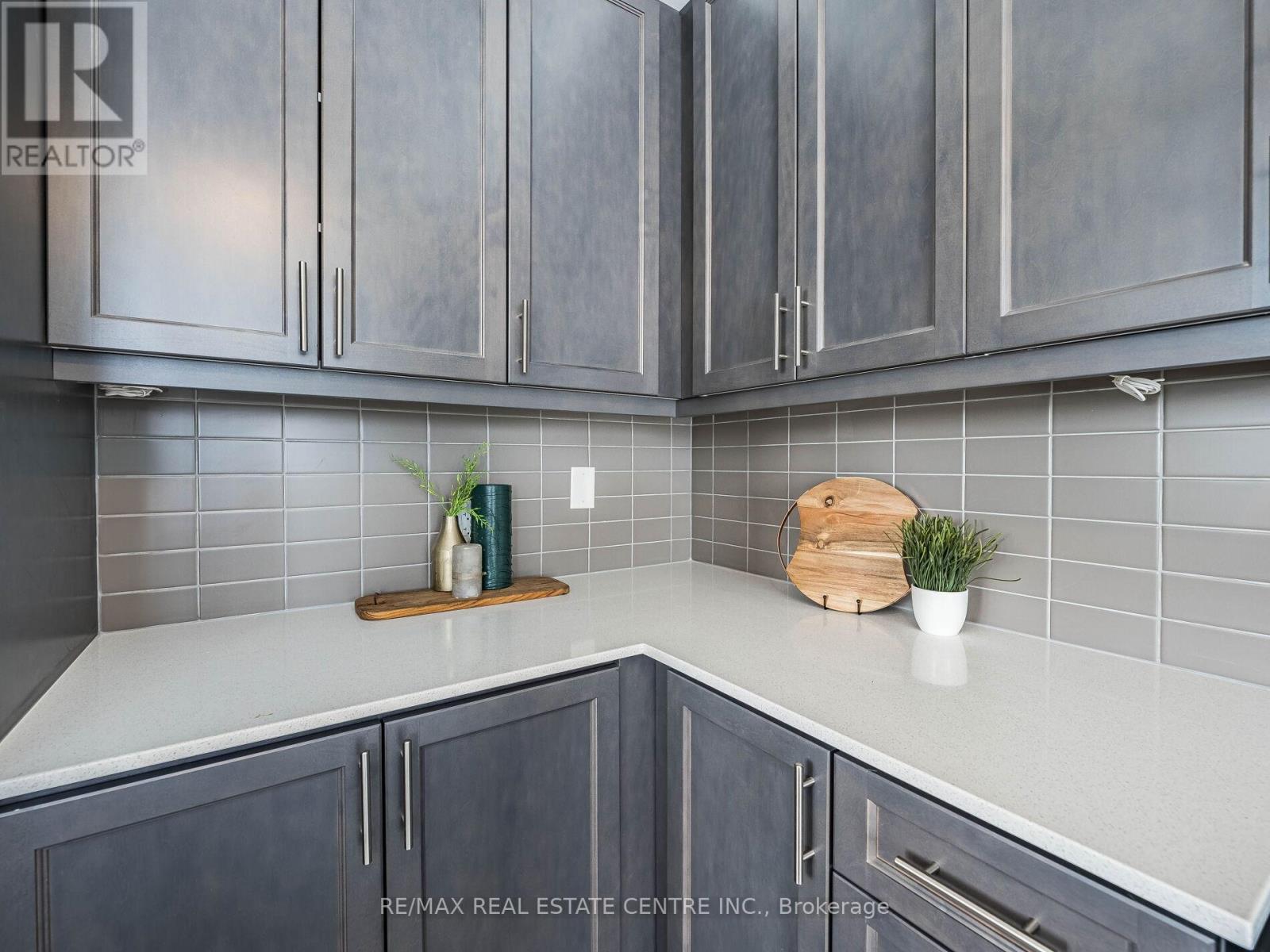 553 Ted Marks Drive, Oshawa, Ontario  L1L 0X3 - Photo 23 - E12940150