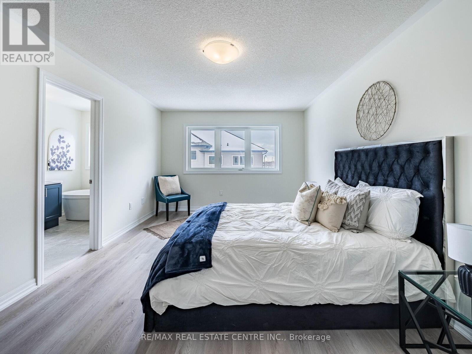 553 Ted Marks Drive, Oshawa, Ontario  L1L 0X3 - Photo 31 - E12940150