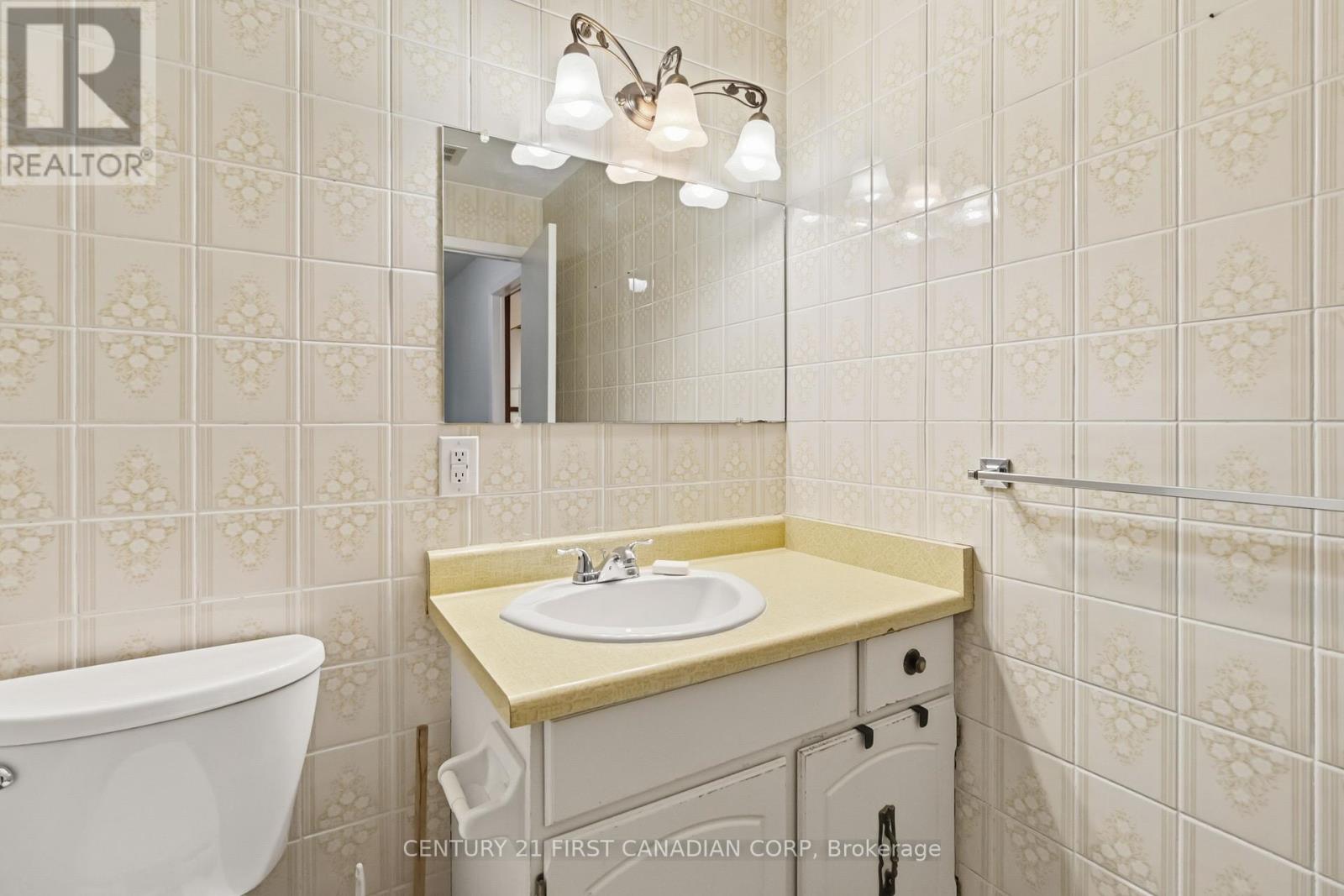 6 Spartan Drive, Brantford, Ontario  N3R 6C7 - Photo 31 - X12697724