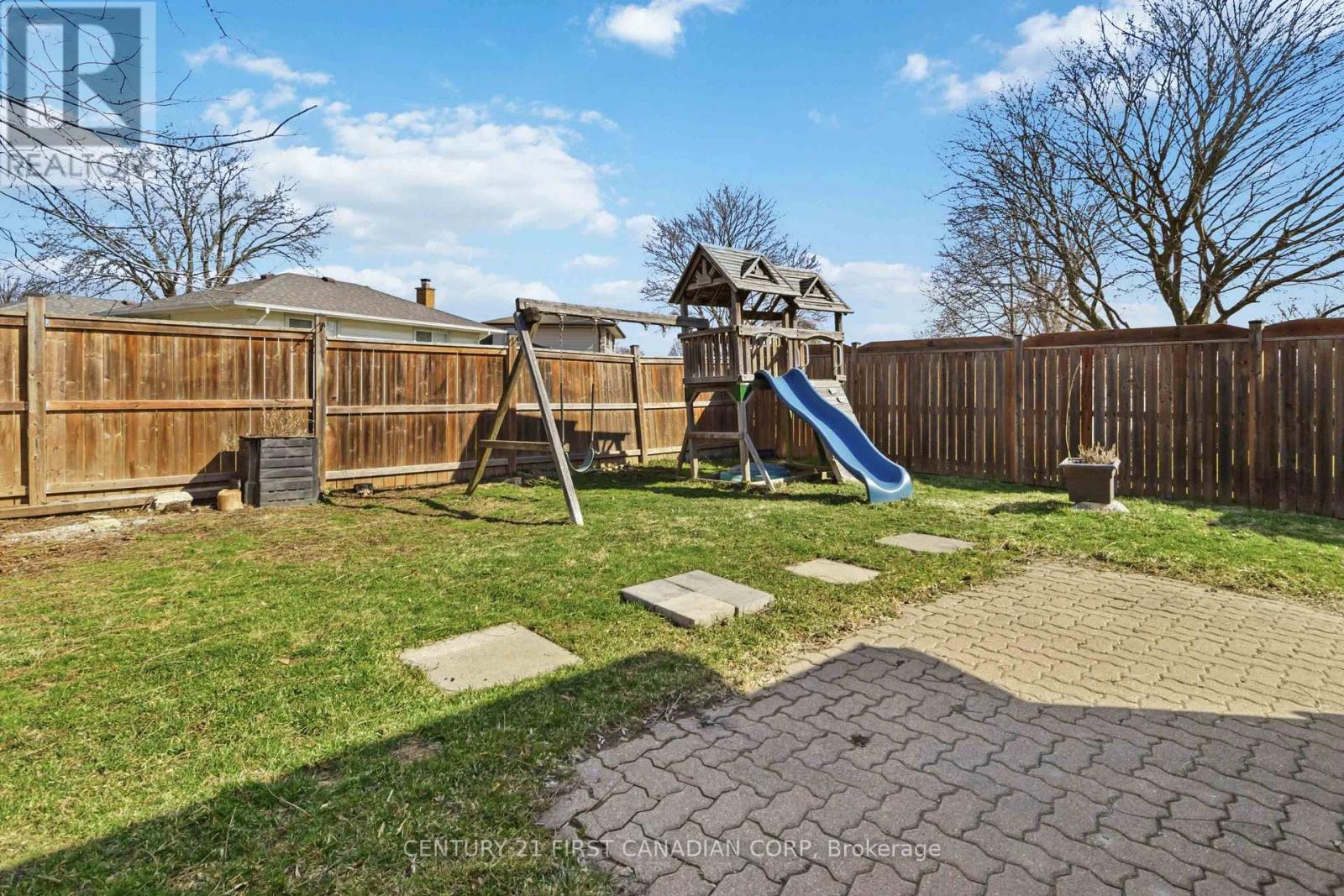 6 Spartan Drive, Brantford, Ontario  N3R 6C7 - Photo 49 - X12697724