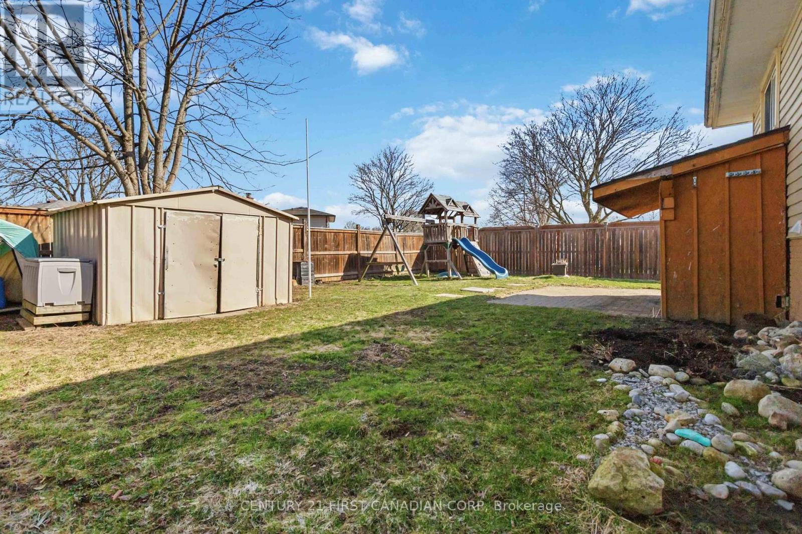 6 Spartan Drive, Brantford, Ontario  N3R 6C7 - Photo 46 - X12697724