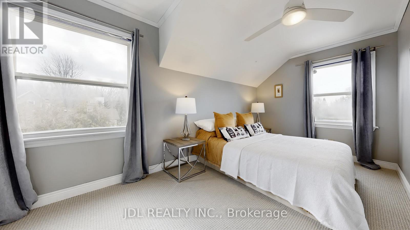 11 Red Robin Road, Georgina, Ontario  L4P 3E9 - Photo 27 - N12939934