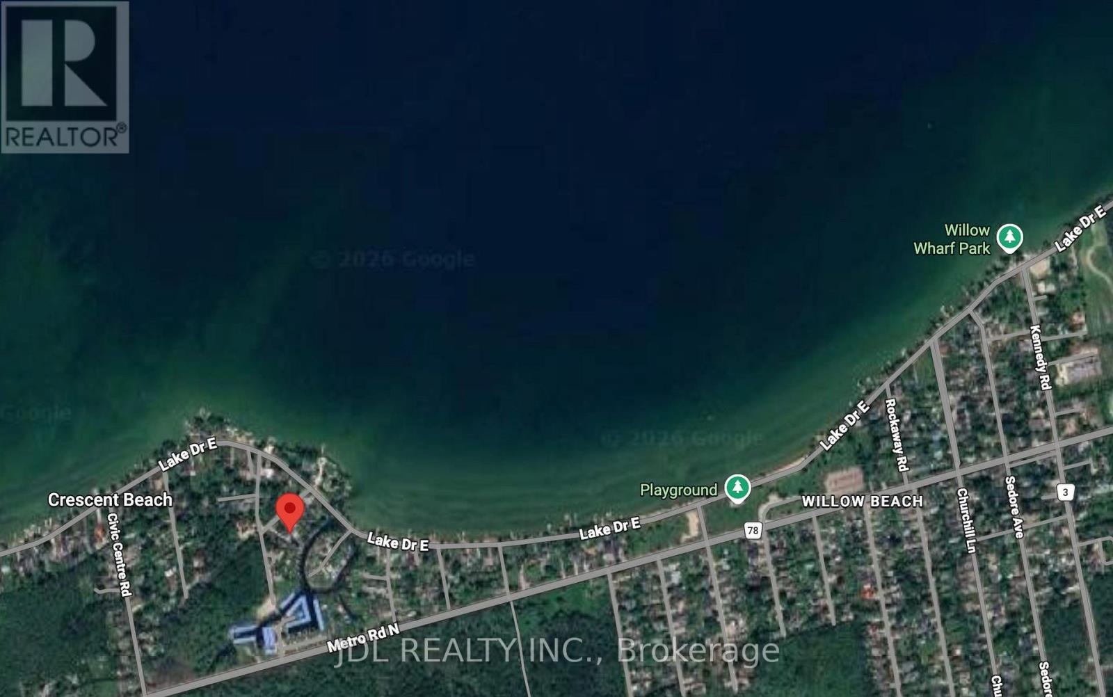 11 Red Robin Road, Georgina, Ontario  L4P 3E9 - Photo 4 - N12939934