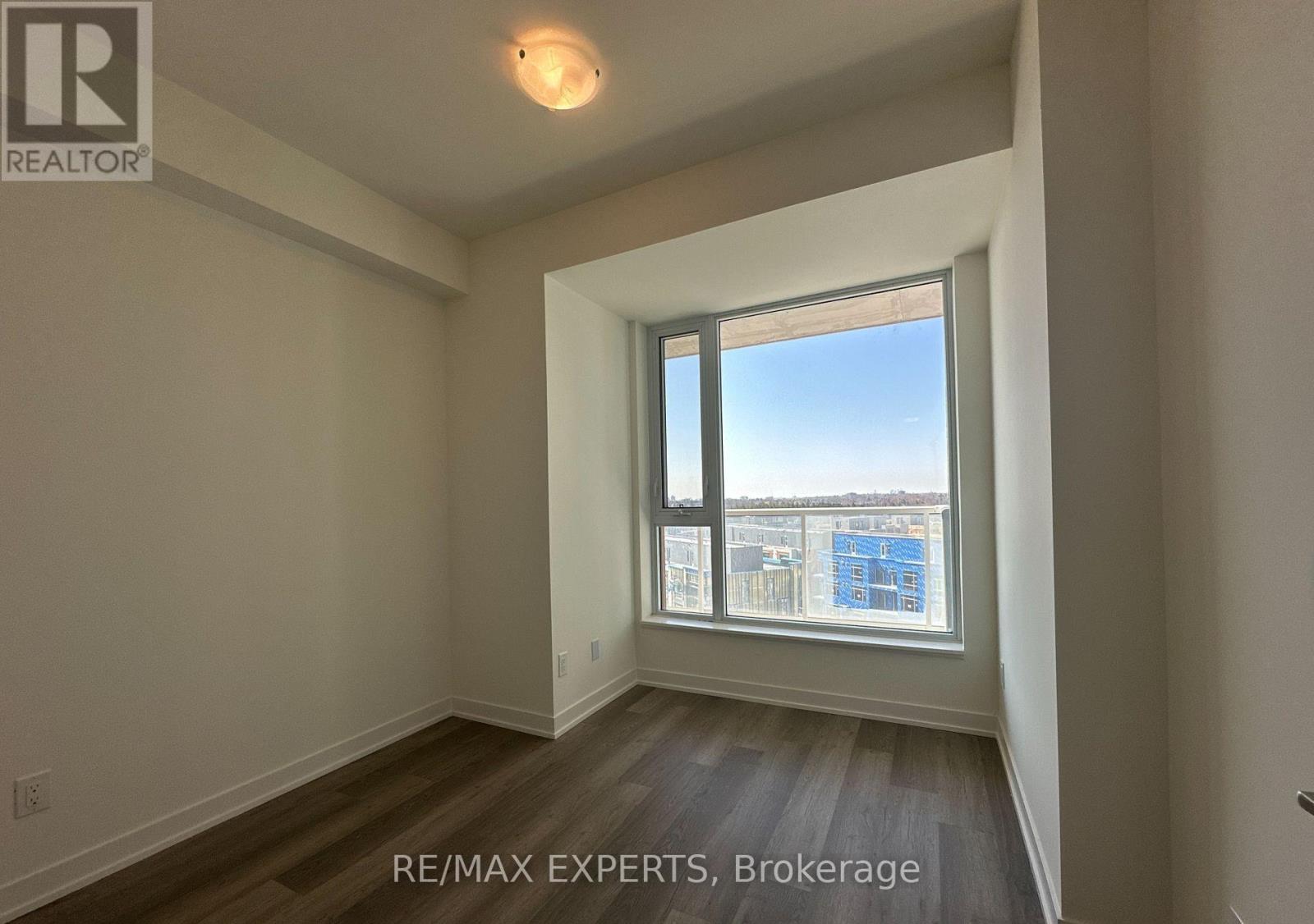 701 - 6 David Eyer Road, Richmond Hill, Ontario  L4S 0N5 - Photo 17 - N12940078