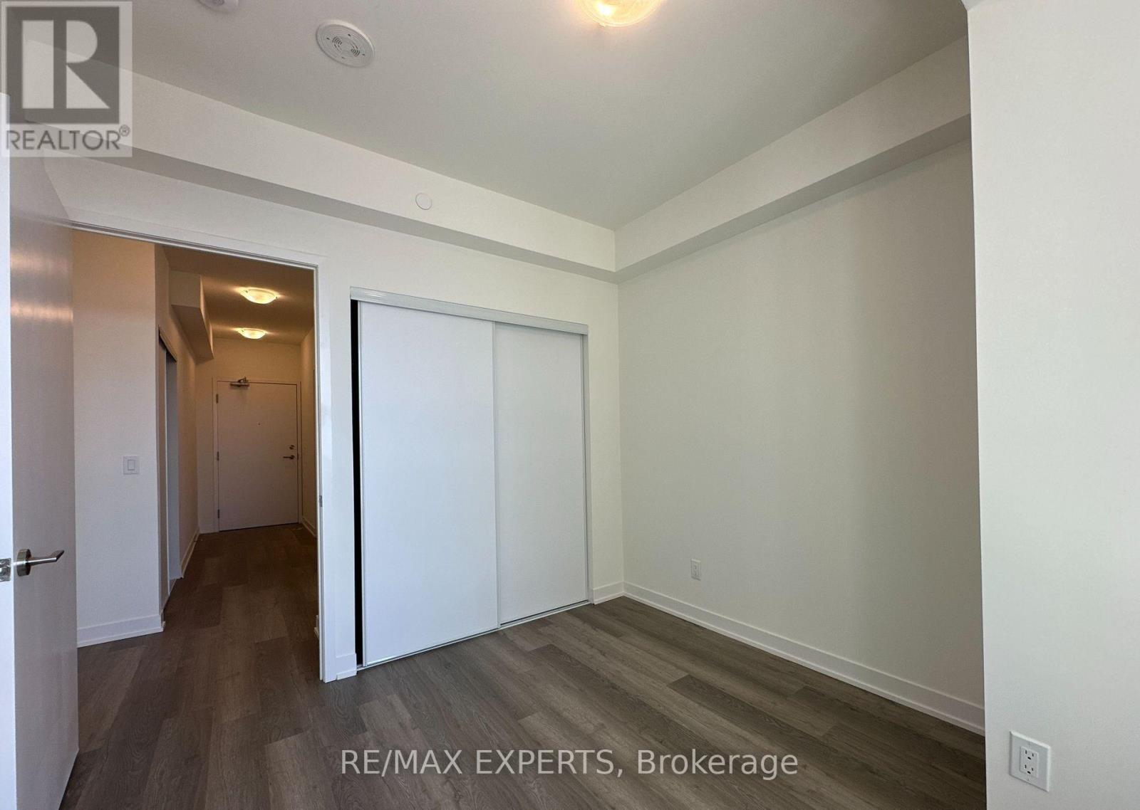 701 - 6 David Eyer Road, Richmond Hill, Ontario  L4S 0N5 - Photo 18 - N12940078