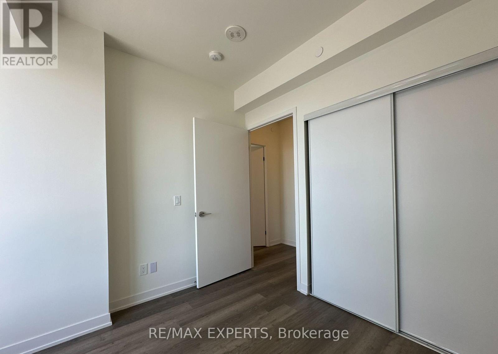 701 - 6 David Eyer Road, Richmond Hill, Ontario  L4S 0N5 - Photo 19 - N12940078