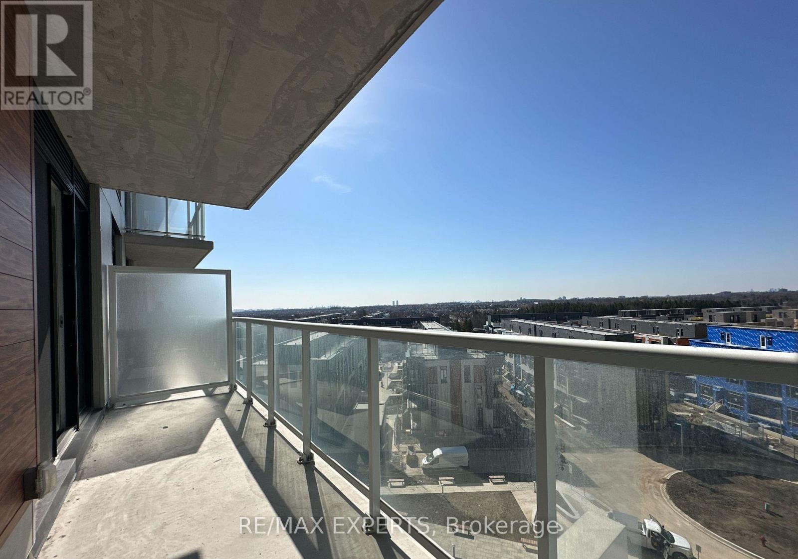 701 - 6 David Eyer Road, Richmond Hill, Ontario  L4S 0N5 - Photo 24 - N12940078