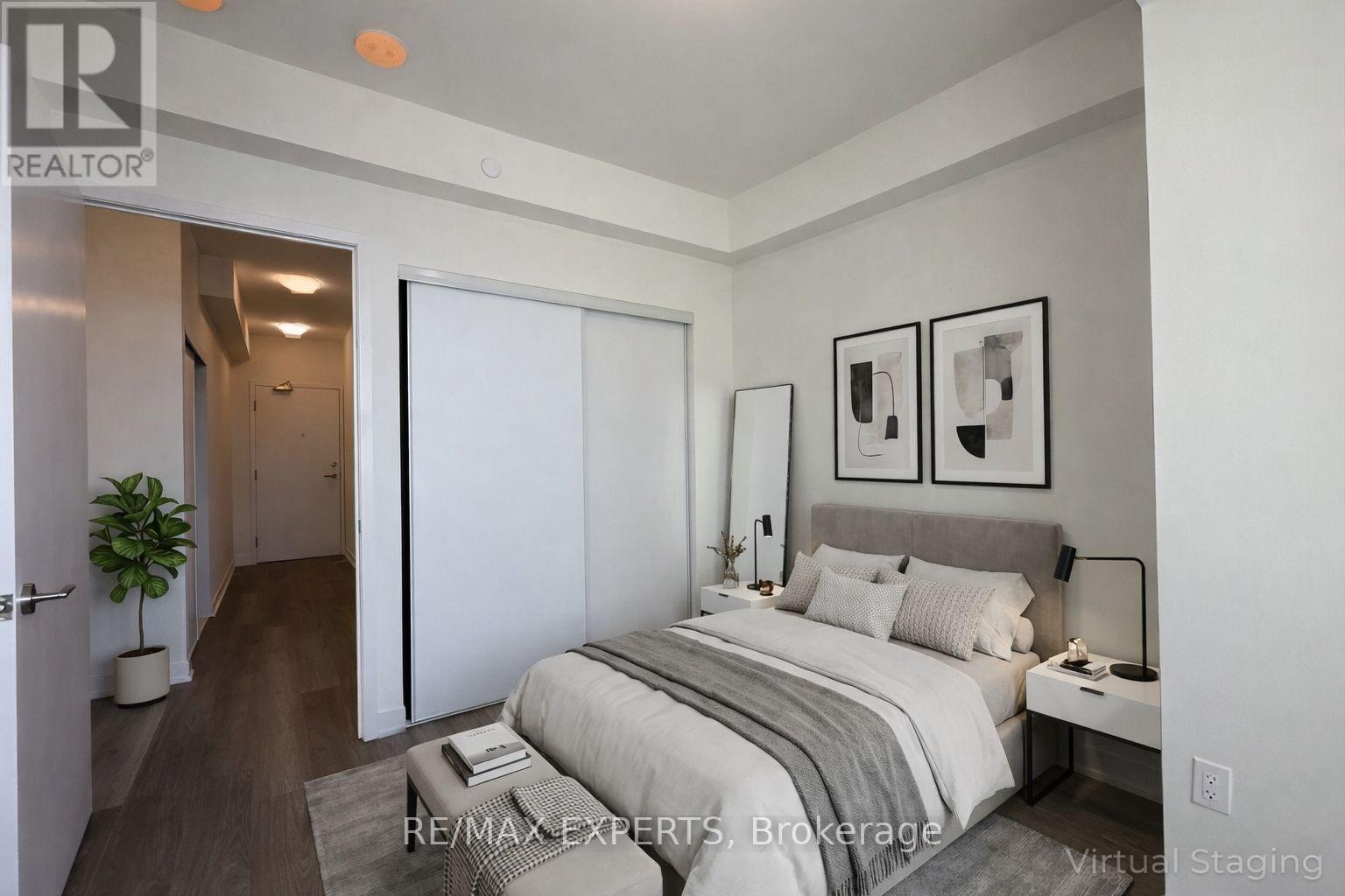 701 - 6 David Eyer Road, Richmond Hill, Ontario  L4S 0N5 - Photo 6 - N12940078