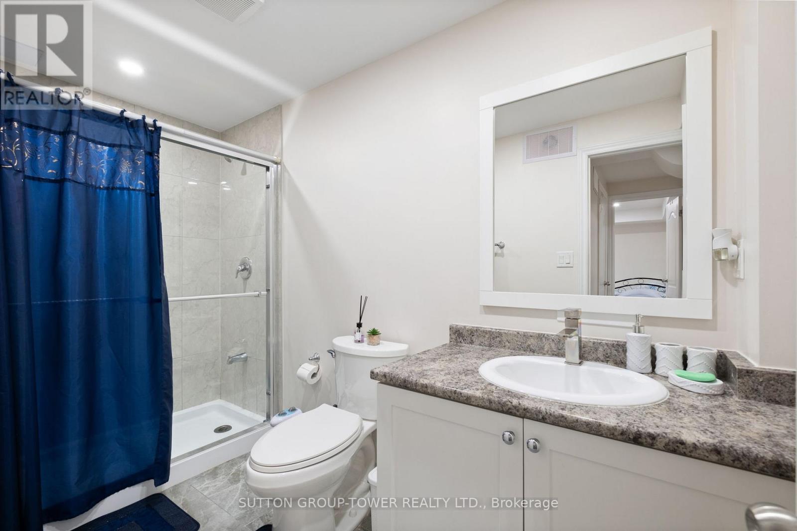 78 Romanelli Crescent, Bradford West Gwillimbury, Ontario  L3Z 0X7 - Photo 37 - N12940084