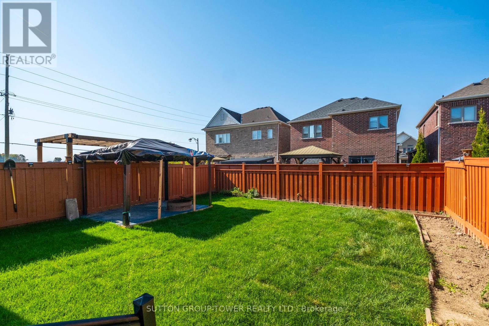 78 Romanelli Crescent, Bradford West Gwillimbury, Ontario  L3Z 0X7 - Photo 48 - N12940084