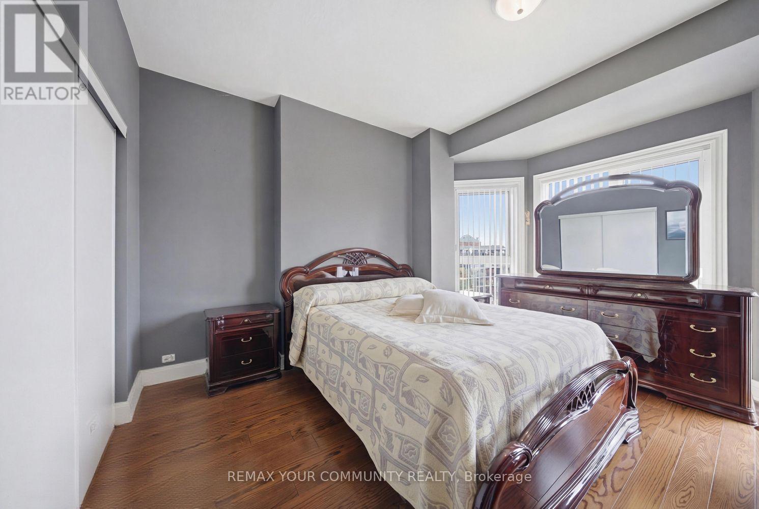 505 - 160 Woodbridge Avenue, Vaughan, Ontario  L4L 0B8 - Photo 14 - N12940092