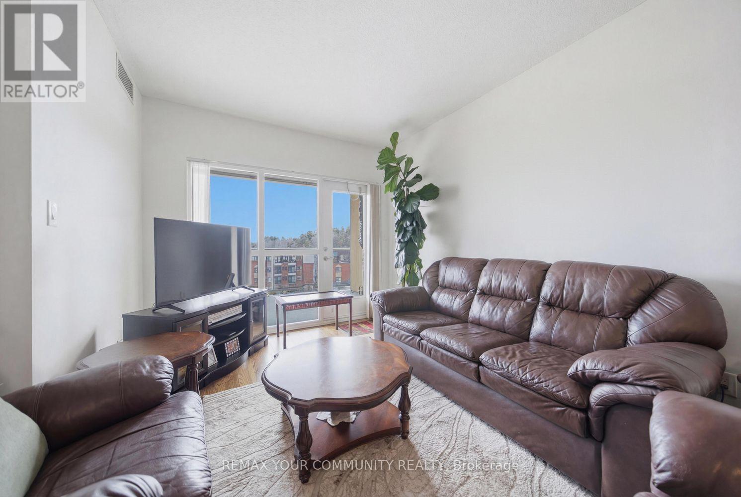 505 - 160 Woodbridge Avenue, Vaughan, Ontario  L4L 0B8 - Photo 9 - N12940092