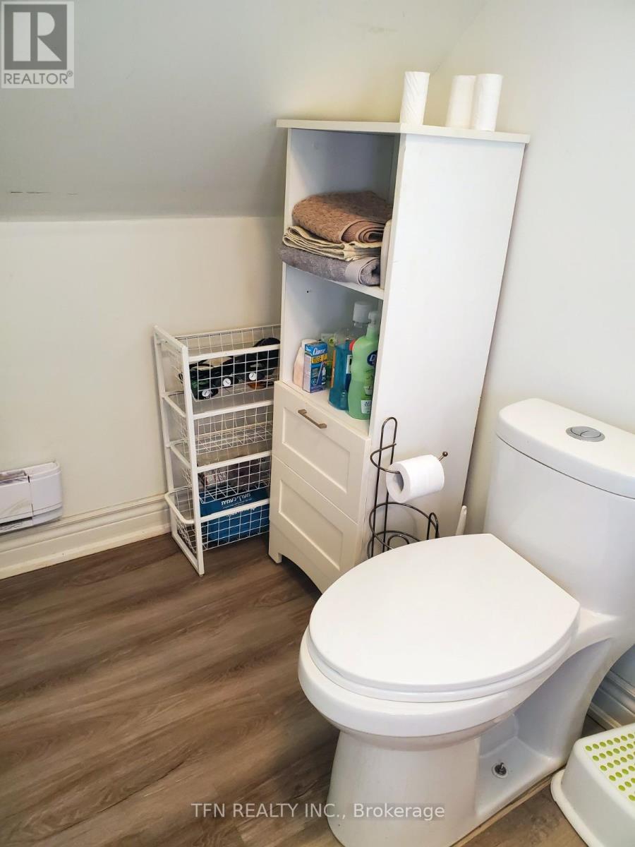 B - 13620 Weston Road, King, Ontario  L7B 1K4 - Photo 13 - N12940102