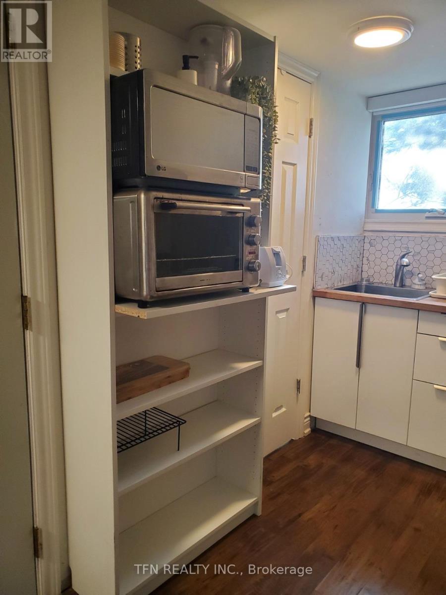 B - 13620 Weston Road, King, Ontario  L7B 1K4 - Photo 3 - N12940102