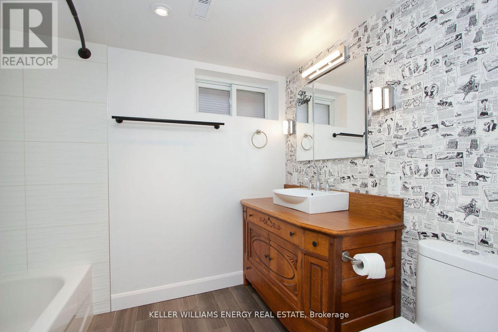 Bsmt - 54 Chadburn Street, Oshawa, Ontario  L1H 5T8 - Photo 12 - E12940114