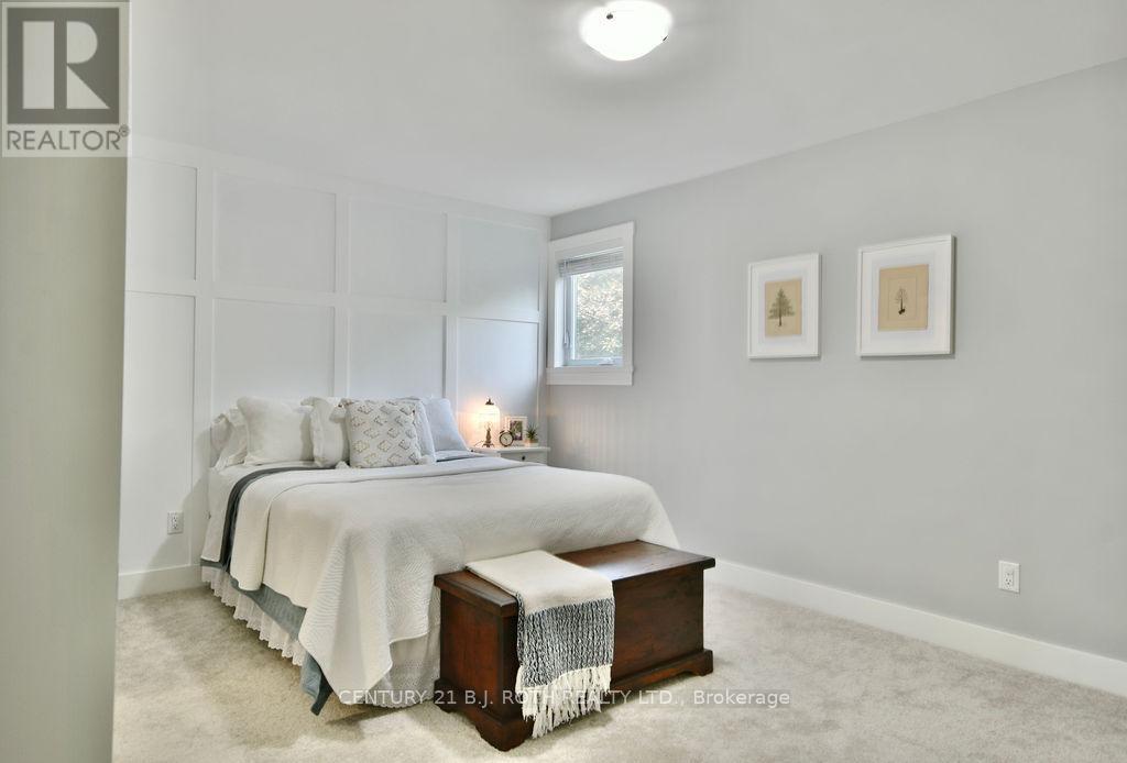 14 Edward Street W, Clearview, Ontario  L0M 1G0 - Photo 22 - S12939956