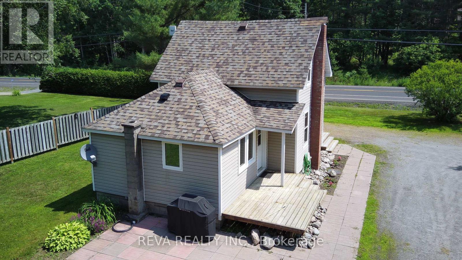 15615 Hwy 35 Highway, Algonquin Highlands, Ontario  K0M 1J2 - Photo 25 - X12940138