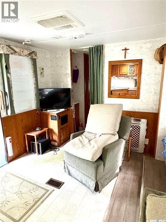 91 Poplar Beach, Wakaw Lake, Saskatchewan  S0K 4P0 - Photo 2 - SK031717