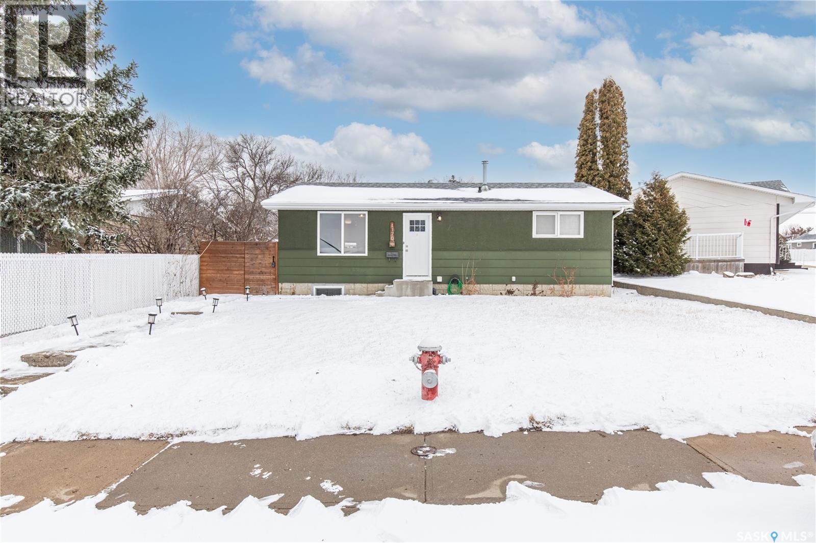 1170 5th Avenue Ne, Moose Jaw, Saskatchewan  S6H 1K8 - Photo 50 - SK031715