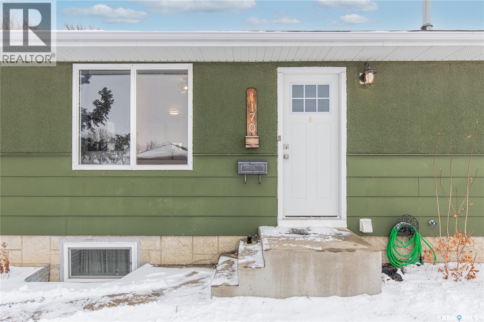 1170 5th Avenue Ne, Moose Jaw, Saskatchewan  S6H 1K8 - Photo 7 - SK031715