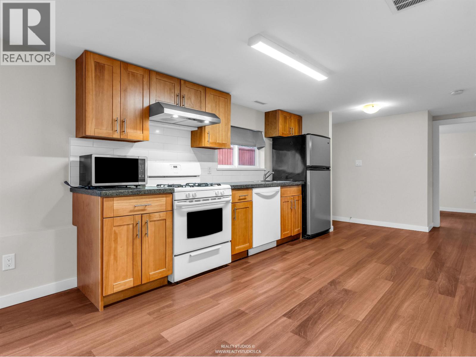 4446 Quebec Street, Vancouver, British Columbia  V5V 3L7 - Photo 24 - R3104473