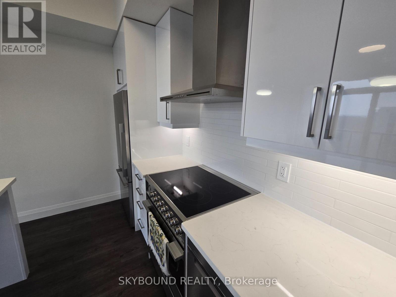 1008 - 500 Brock Avenue, Burlington, Ontario  L7S 0A5 - Photo 11 - W12939932