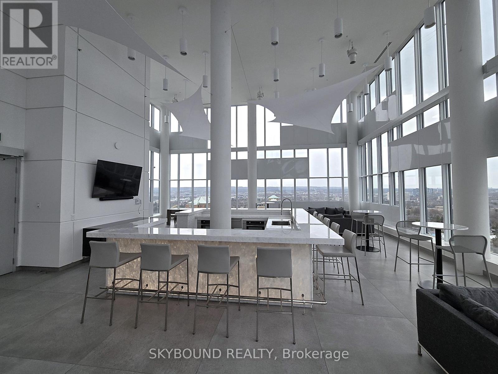 1008 - 500 Brock Avenue, Burlington, Ontario  L7S 0A5 - Photo 7 - W12939932