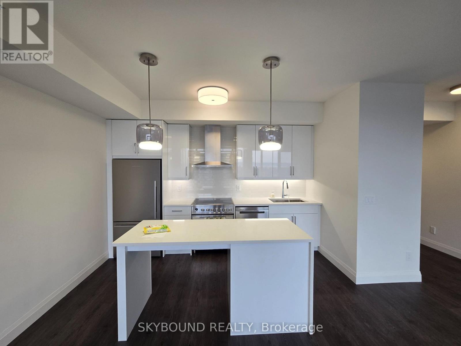 1008 - 500 Brock Avenue, Burlington, Ontario  L7S 0A5 - Photo 9 - W12939932