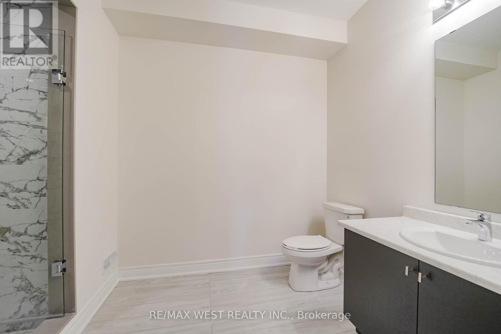 8 Tarbox Avenue, Caledon, Ontario  L7C 0A8 - Photo 19 - W12939936