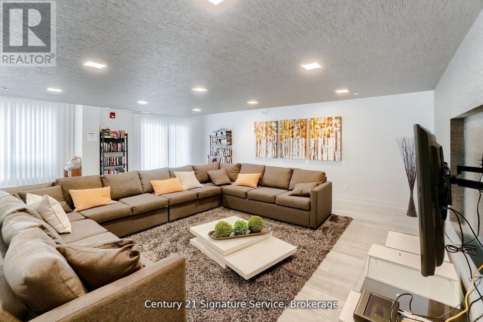 401 - 3170 Erin Mills Parkway, Mississauga, Ontario  L5L 0B6 - Photo 31 - W12939980