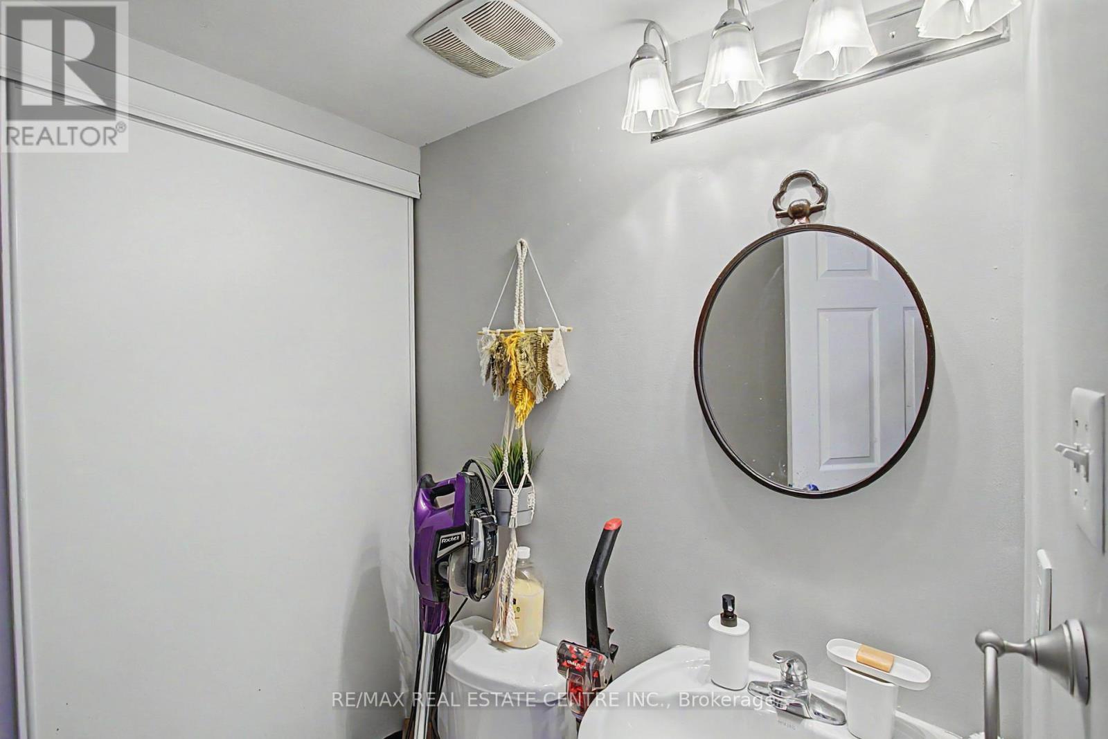 1013 - 85 George Appleton Way, Toronto, Ontario  M3M 0A2 - Photo 17 - W12940016