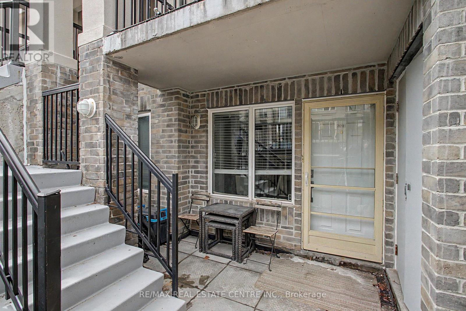 1013 - 85 George Appleton Way, Toronto, Ontario  M3M 0A2 - Photo 4 - W12940016