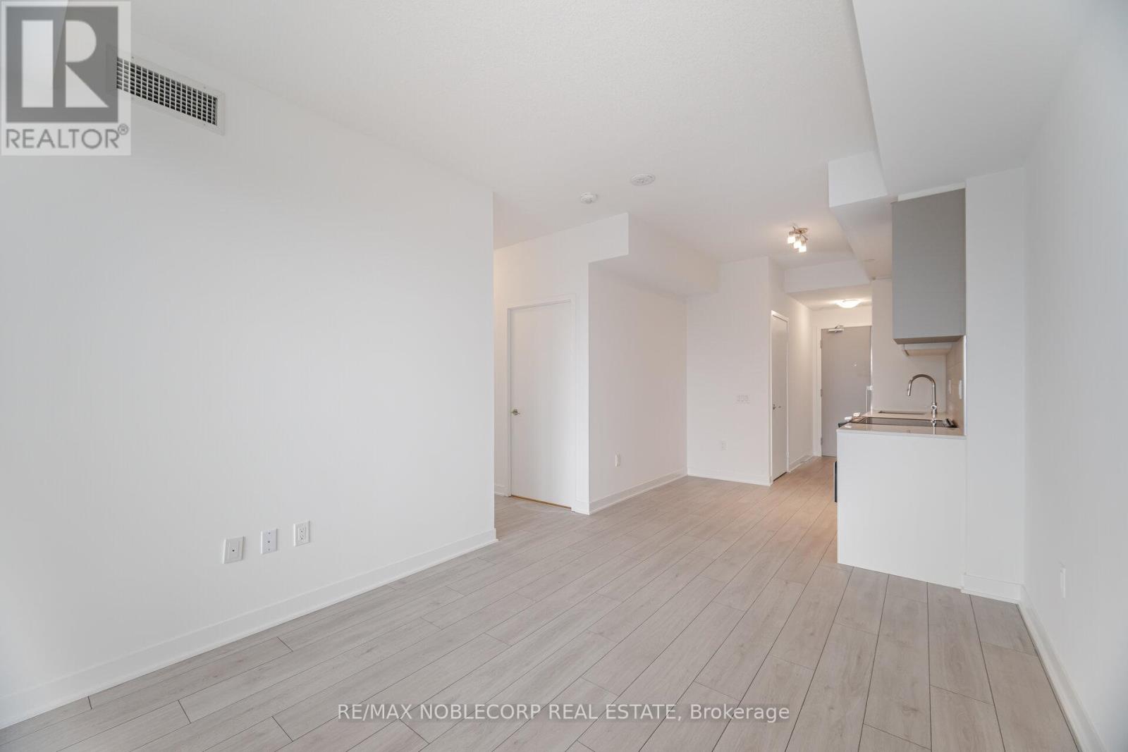 909 - 260 Malta Avenue, Brampton, Ontario  L6Y 0B5 - Photo 13 - W12940024