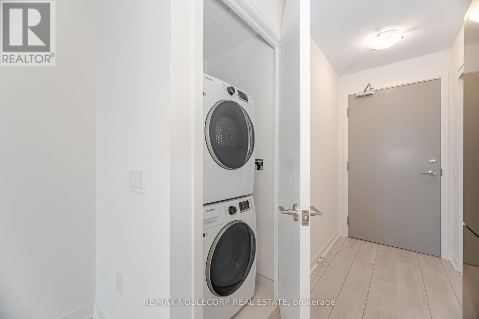 909 - 260 Malta Avenue, Brampton, Ontario  L6Y 0B5 - Photo 5 - W12940024