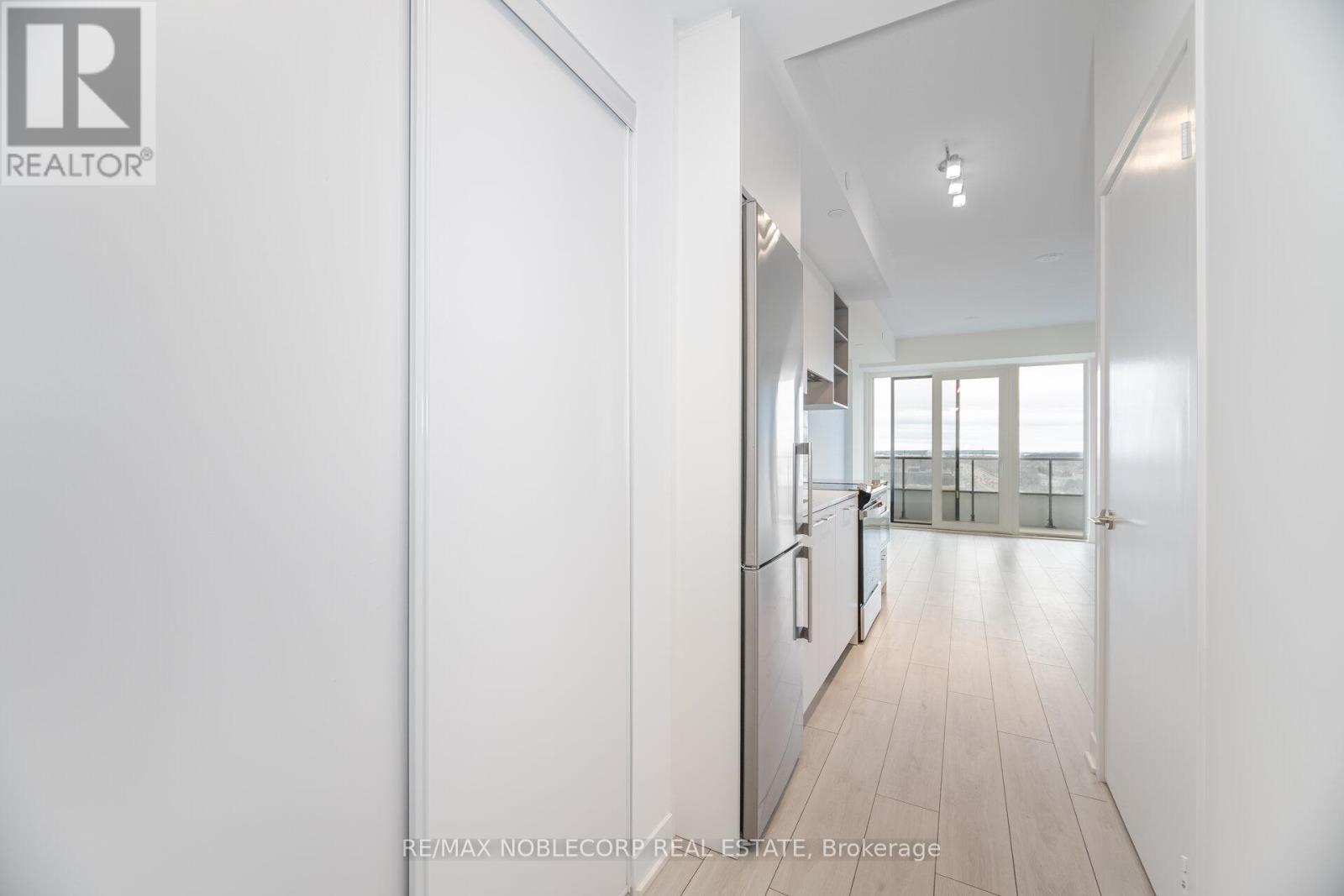 909 - 260 Malta Avenue, Brampton, Ontario  L6Y 0B5 - Photo 7 - W12940024