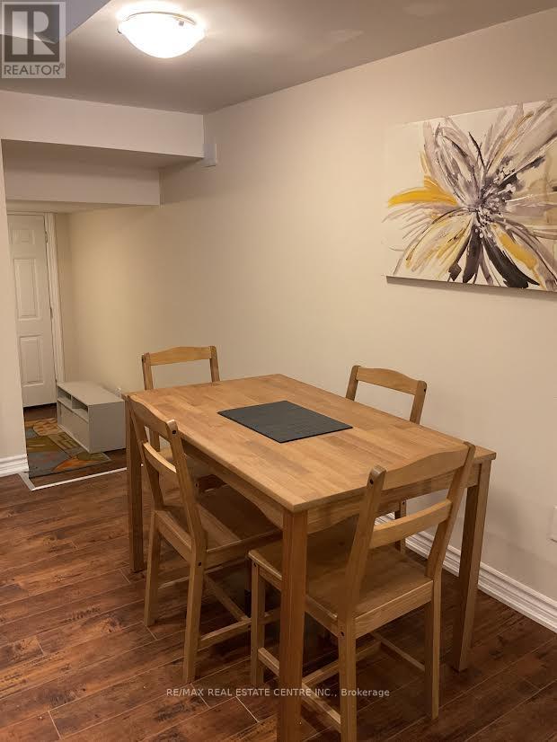 3459 Park Heights Way, Mississauga, Ontario  L5M 0V5 - Photo 8 - W12940030