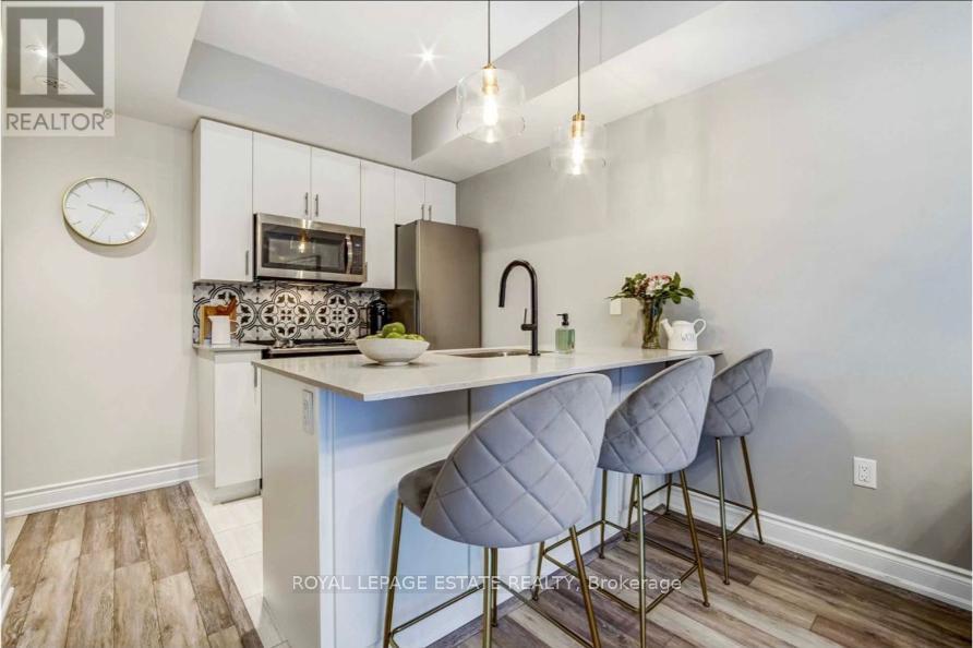 66 - 28 Fieldway Road, Toronto, Ontario  M8Z 0E3 - Photo 5 - W12940064