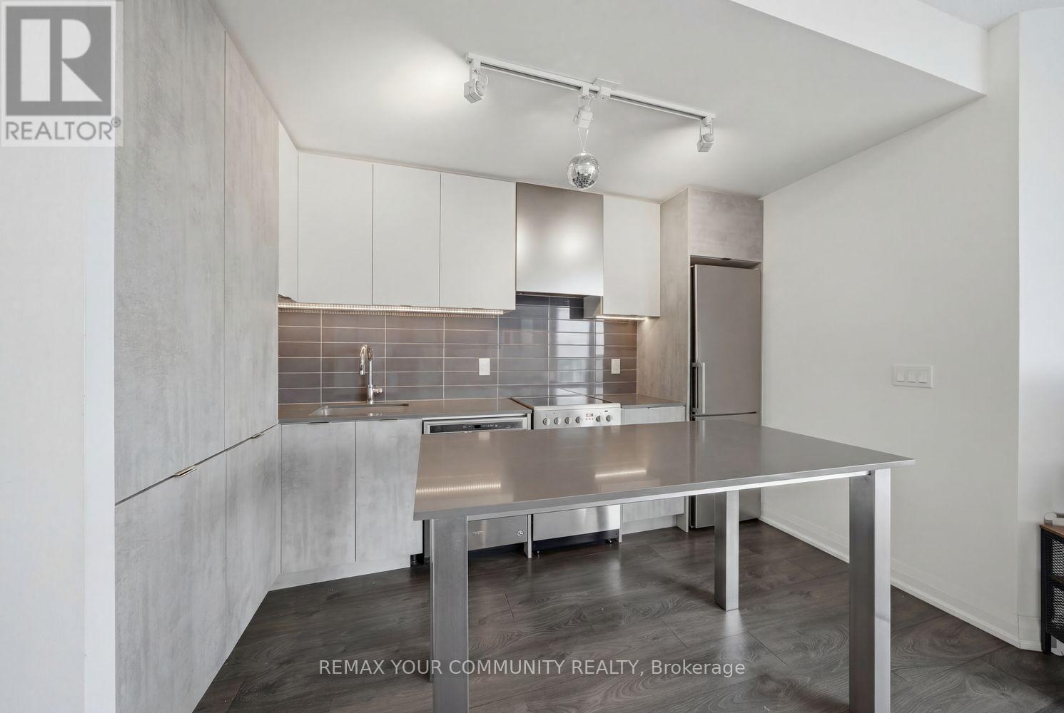 3107 - 30 Gibbs Road, Toronto, Ontario  M9B 6L6 - Photo 7 - W12940088