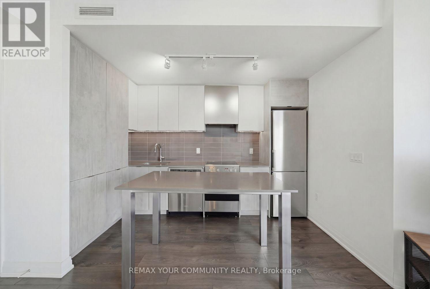 3107 - 30 Gibbs Road, Toronto, Ontario  M9B 6L6 - Photo 8 - W12940088