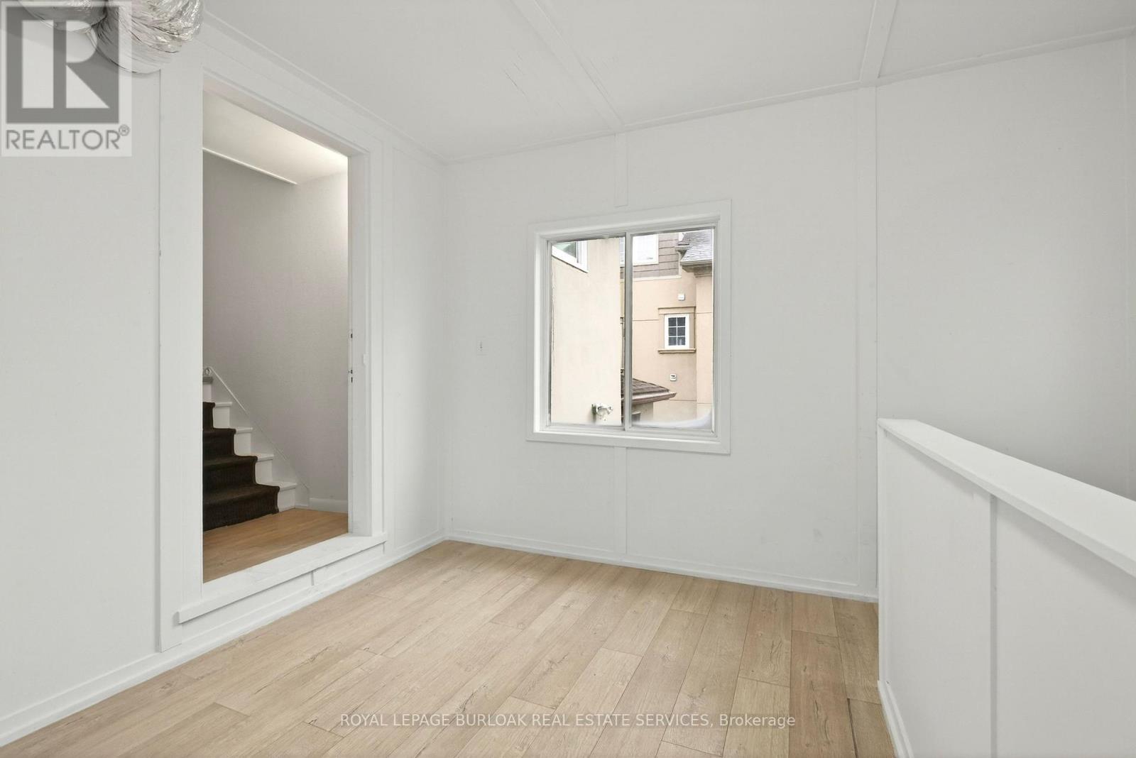 1012 North Shore Boulevard E, Burlington, Ontario  L7T 1X7 - Photo 35 - W12940140