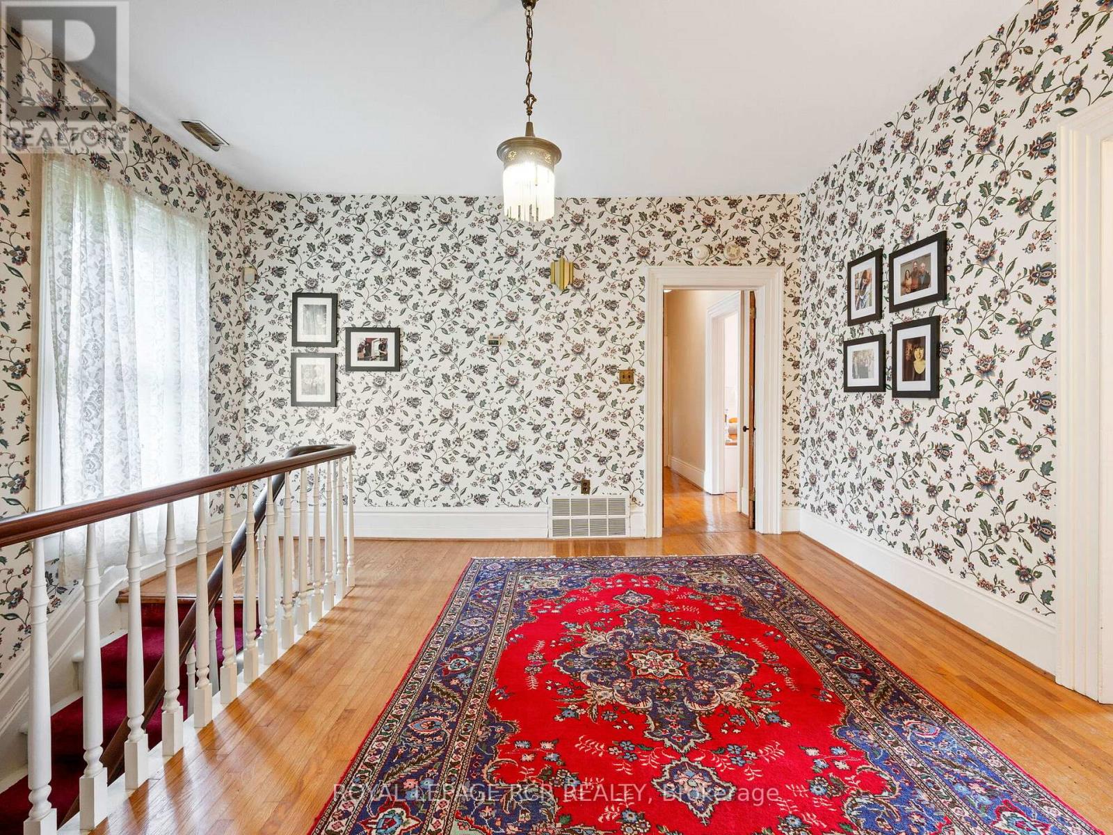 11 Third Avenue, Orangeville, Ontario  L9W 1G8 - Photo 21 - W12473320