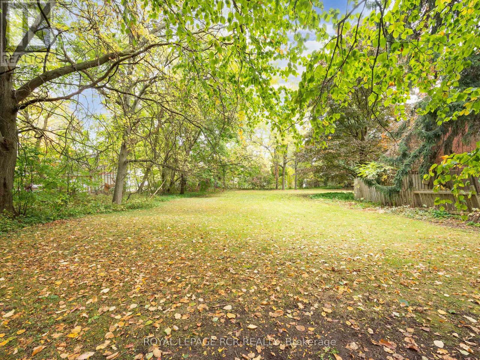 11 Third Avenue, Orangeville, Ontario  L9W 1G8 - Photo 44 - W12473320